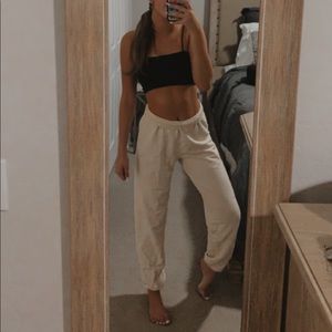 URBAN OUTFITTERS BEIGE SWEATPANTS‼️
